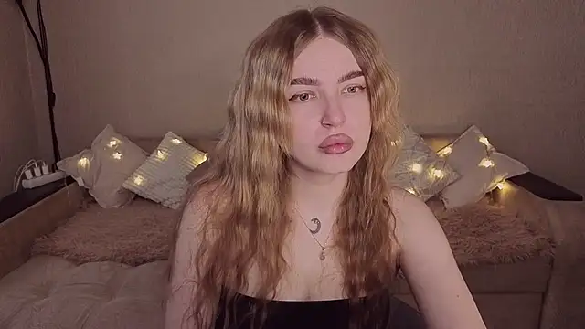 ViolettaLopez online show from 04/22/26, 02:46