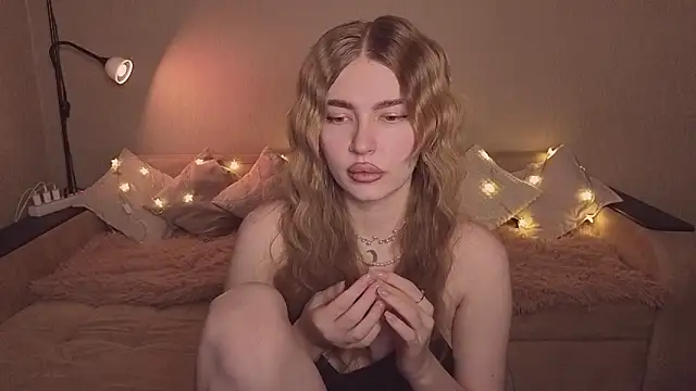 ViolettaLopez online show from 03/16/26, 04:10