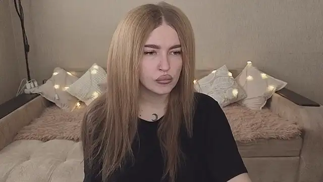 ViolettaLopez online show from 09/29/25, 09:05