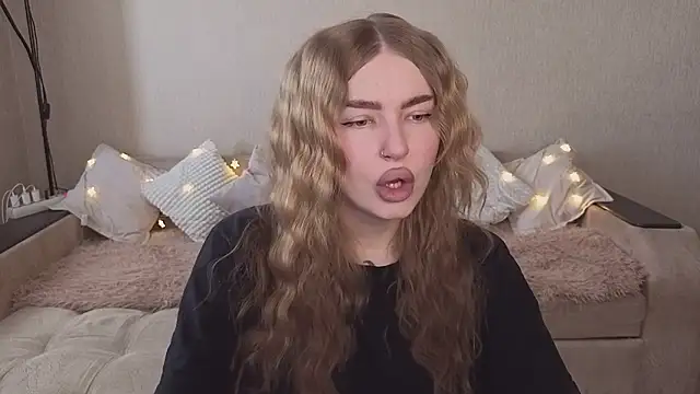 ViolettaLopez online show from 03/12/26, 12:53