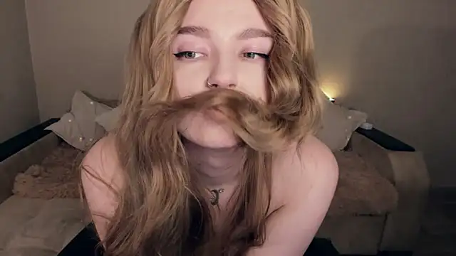 ViolettaLopez online show from 03/04/25, 02:32