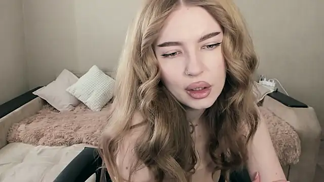 ViolettaLopez online show from 03/01/25, 09:29