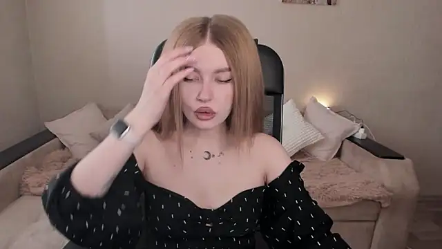 ViolettaLopez online show from 03/14/25, 09:24