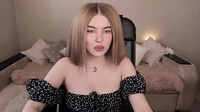 ViolettaLopez online show from 03/10/25, 11:23