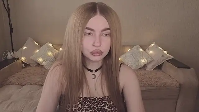 ViolettaLopez online show from 11/20/25, 11:33