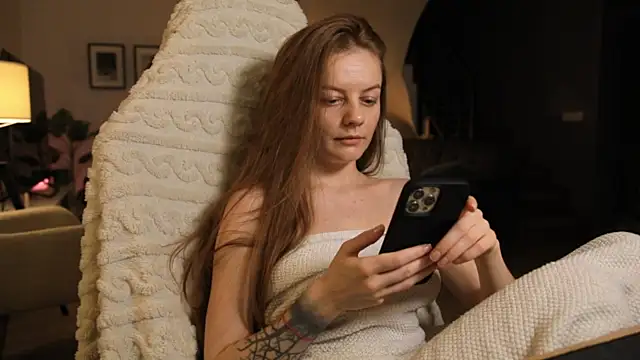 LadyInBad online show from 01/11/25, 09:15