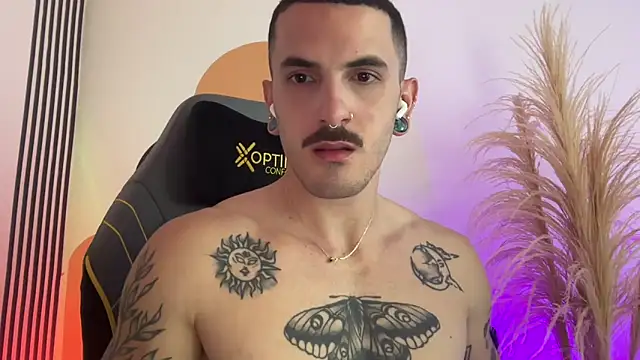 Snapshot of jeff_cubel chatting on 03/24/26, 09:04 jeff cubel online show from 03/24/26, 09:04