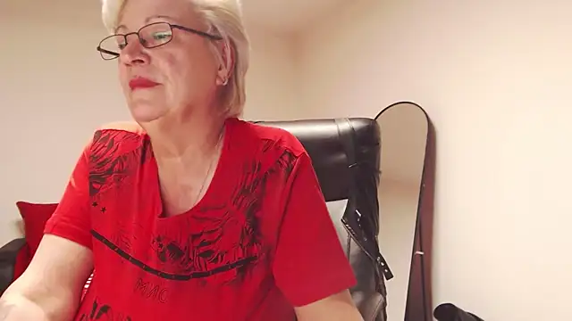 LaylaMilf online show from 03/06/26, 07:31