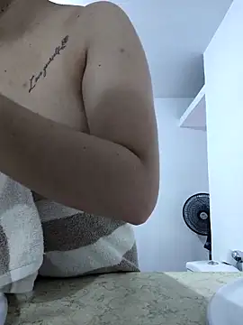 ashley morgan 18 online show from 02/28/25, 08:28