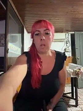 Snapshot of sofy_alone chatting on 11/29/25, 04:18 sofy alone online show from 11/29/25, 04:18