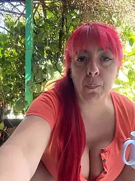 sofy alone online show from 09/26/25, 04:25