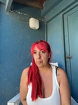 Snapshot of sofy_alone chatting on 11/05/25, 12:41 sofy alone online show from 11/05/25, 12:41