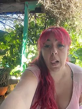 sofy alone online show from 09/09/25, 02:59