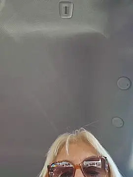 Nathotsexy1 online show from 11/13/25, 08:51