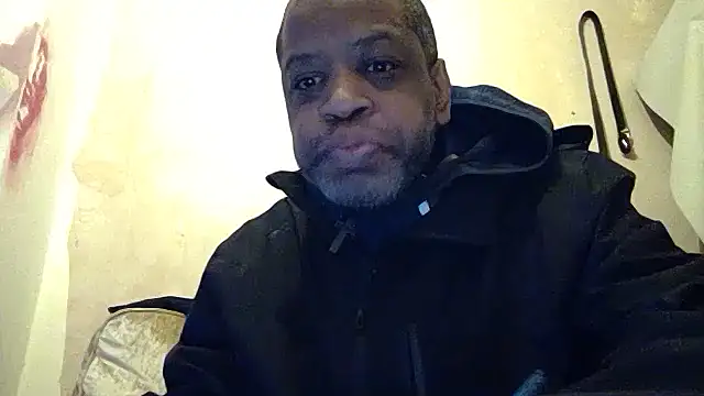 alfiebrown007 online show from 03/14/25, 06:42