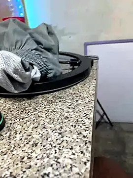 roman and jessie online show from 10/19/25, 05:54