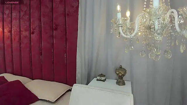 Snapshot of LaColorina_ chatting on 03/03/25, 04:54 LaColorina online show from 03/03/25, 04:54