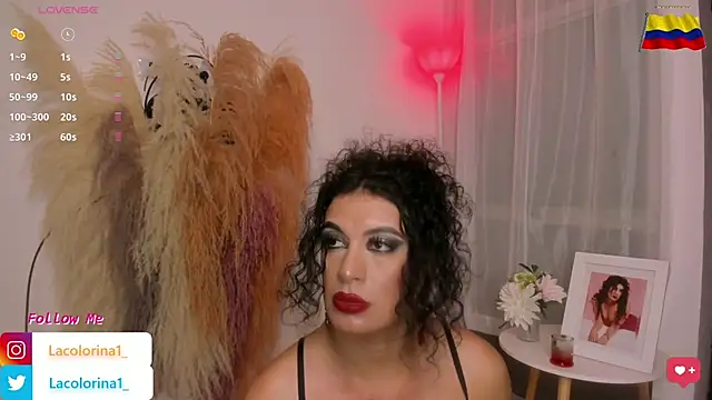 Snapshot of LaColorina_ chatting on 09/10/25, 05:06 LaColorina online show from 09/10/25, 05:06