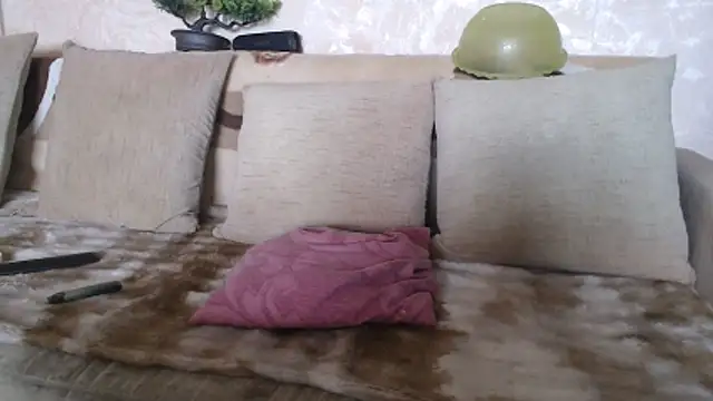 Amy August online show from 06/15/26, 06:13