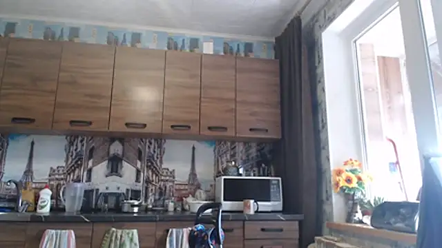 Amy August online show from 06/01/26, 11:54