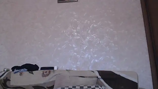 Amy August online show from 11/01/25, 08:19