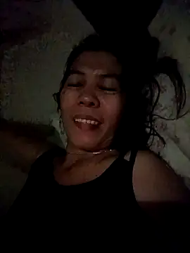 Snapshot of TropicalFlower chatting on 10/20/25, 10:10 TropicalFlower online show from 10/20/25, 10:10