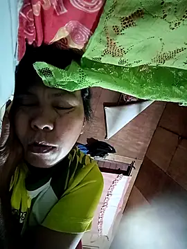 TropicalFlower online show from 02/15/26, 08:41