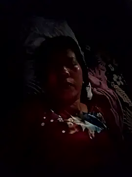 TropicalFlower online show from 01/14/26, 05:44