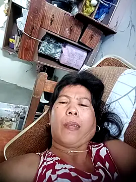 Snapshot of TropicalFlower chatting on 10/22/25, 05:29 TropicalFlower online show from 10/22/25, 05:29