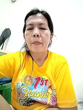 Snapshot of TropicalFlower chatting on 03/06/25, 09:25 TropicalFlower online show from 03/06/25, 09:25