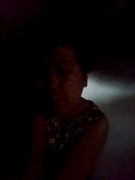 TropicalFlower online show from 12/22/25, 07:19