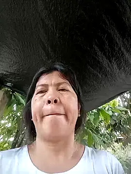 TropicalFlower online show from 02/13/26, 04:12