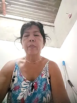 Snapshot of TropicalFlower chatting on 11/30/25, 11:27 TropicalFlower online show from 11/30/25, 11:27