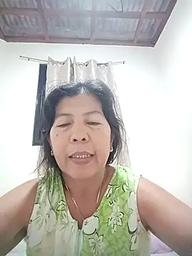 Snapshot of TropicalFlower chatting on 12/05/25, 09:23 TropicalFlower online show from 12/05/25, 09:23