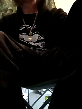 Snapshot of thefire420 chatting on 10/24/25, 08:24 thefire420 online show from 10/24/25, 08:24