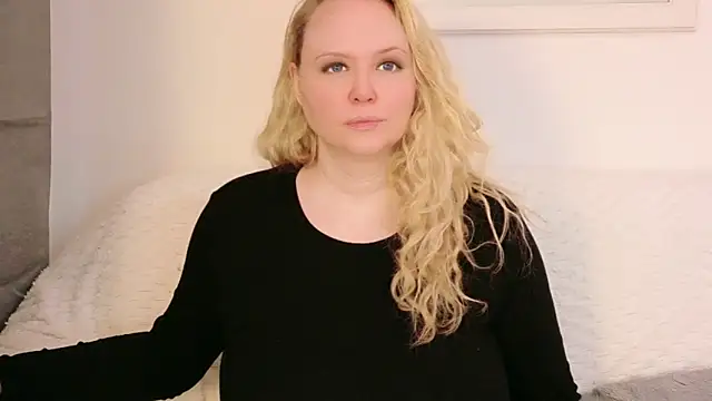 Sarah4you online show from 02/22/26, 03:35