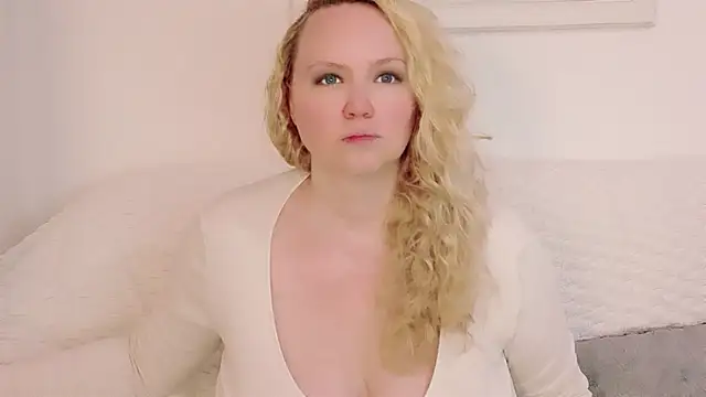 Sarah4you online show from 11/10/25, 10:04