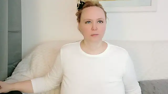 Sarah4you online show from 02/16/26, 09:13