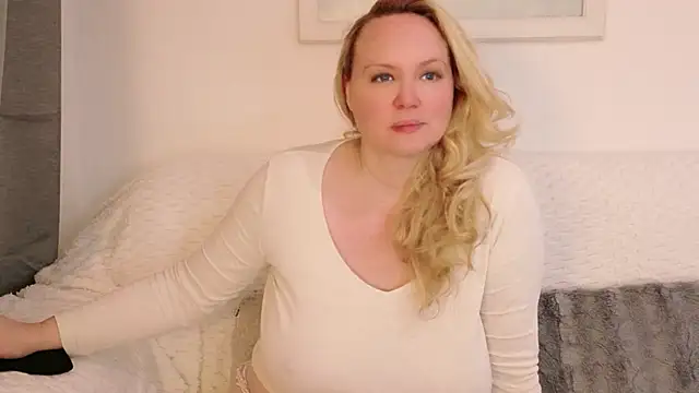 Sarah4you online show from 01/06/26, 09:52