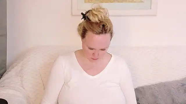 Sarah4you online show from 01/15/26, 09:40