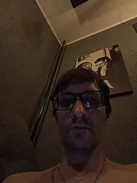 Snapshot of Krasav4ik4ik chatting on 04/11/26, 07:17 Krasav4ik4ik online show from 04/11/26, 07:17