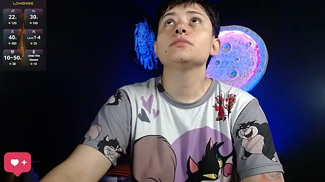 girl intense444 online show from 09/28/25, 01:29