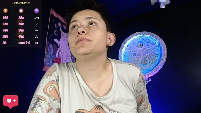 girl intense444 online show from 11/29/25, 12:49