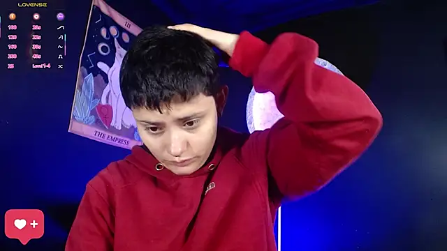 girl intense444 online show from 02/24/26, 01:01