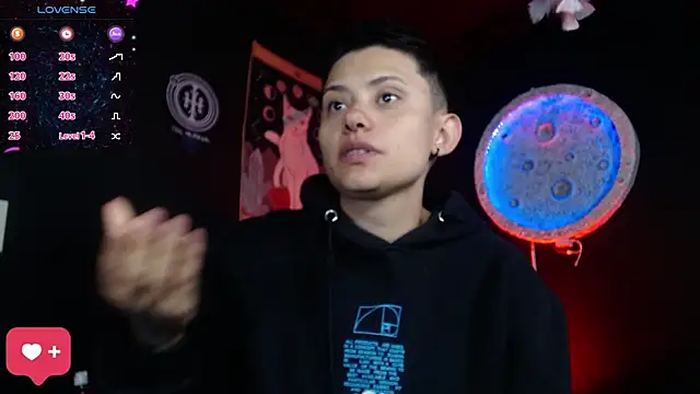 girl intense444 online show from 07/03/26, 01:17