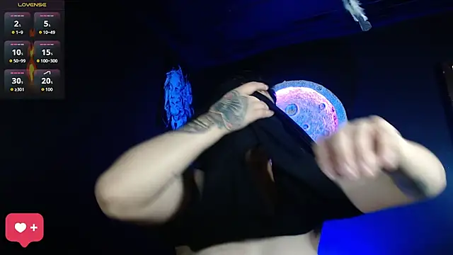 girl intense444 online show from 09/26/25, 12:45