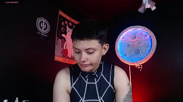 girl intense444 online show from 07/07/26, 01:36
