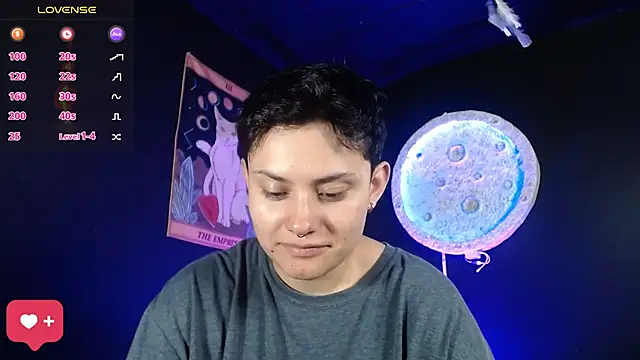 girl intense444 online show from 12/01/25, 07:26