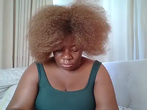 Deliciousgal online show from 04/15/26, 02:21