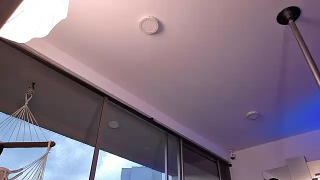 mandi4pole  online show from 11/18/25, 08:12